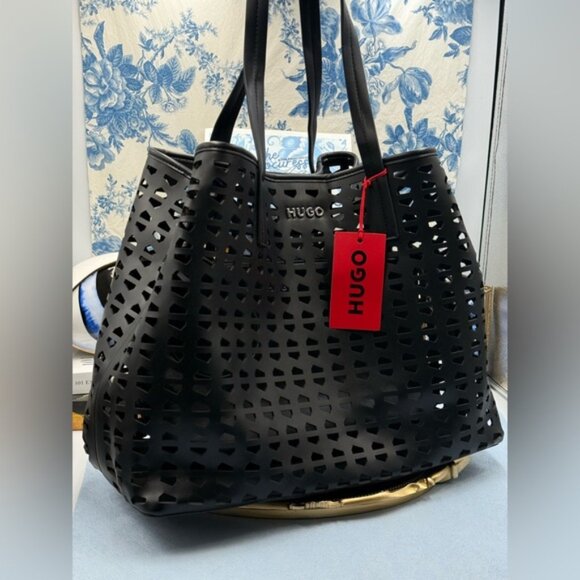 🆕 HUGO 🧿 NWT CHRIS Laser Cut Shoulder Bag Set - Tote Bag & Pouch - Black - Picture 5 of 16